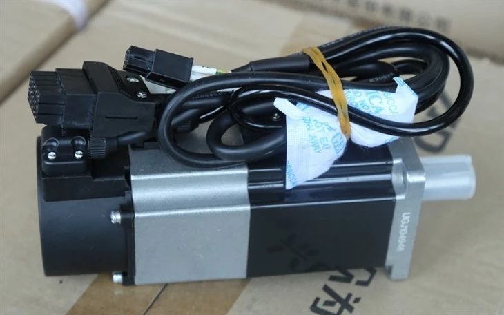Mótar Sábháil Fuinnimh Ac 220v